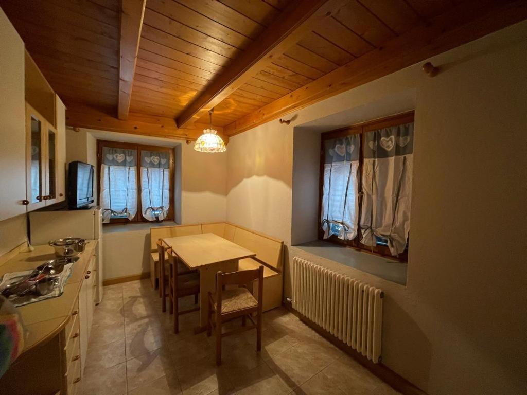 Casa Streberi Lägenhet Castelfondo Exteriör bild