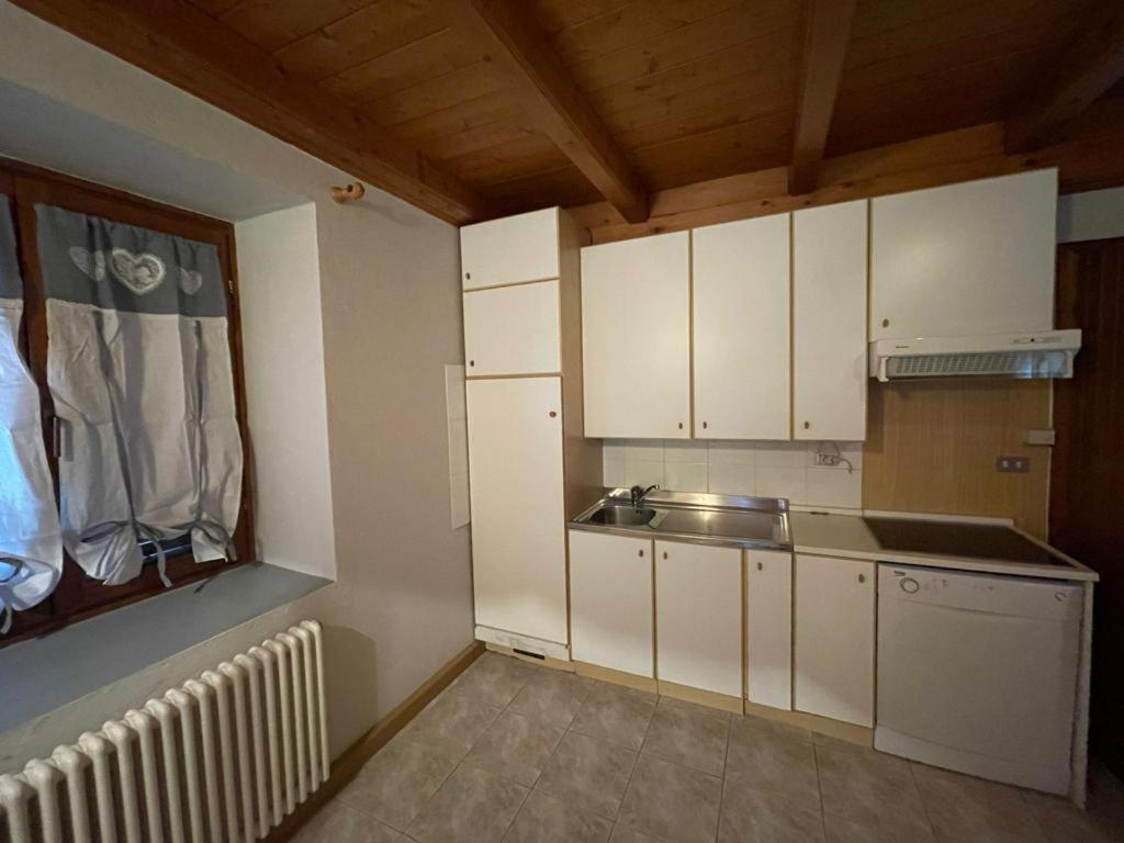 Casa Streberi Lägenhet Castelfondo Exteriör bild