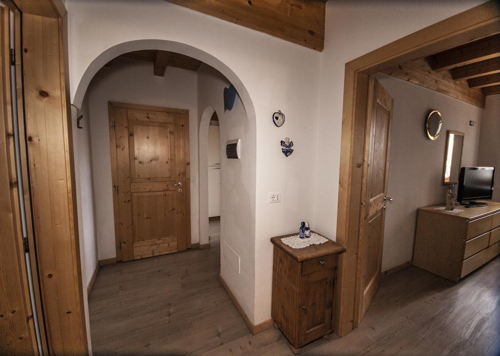 Casa Streberi Lägenhet Castelfondo Exteriör bild