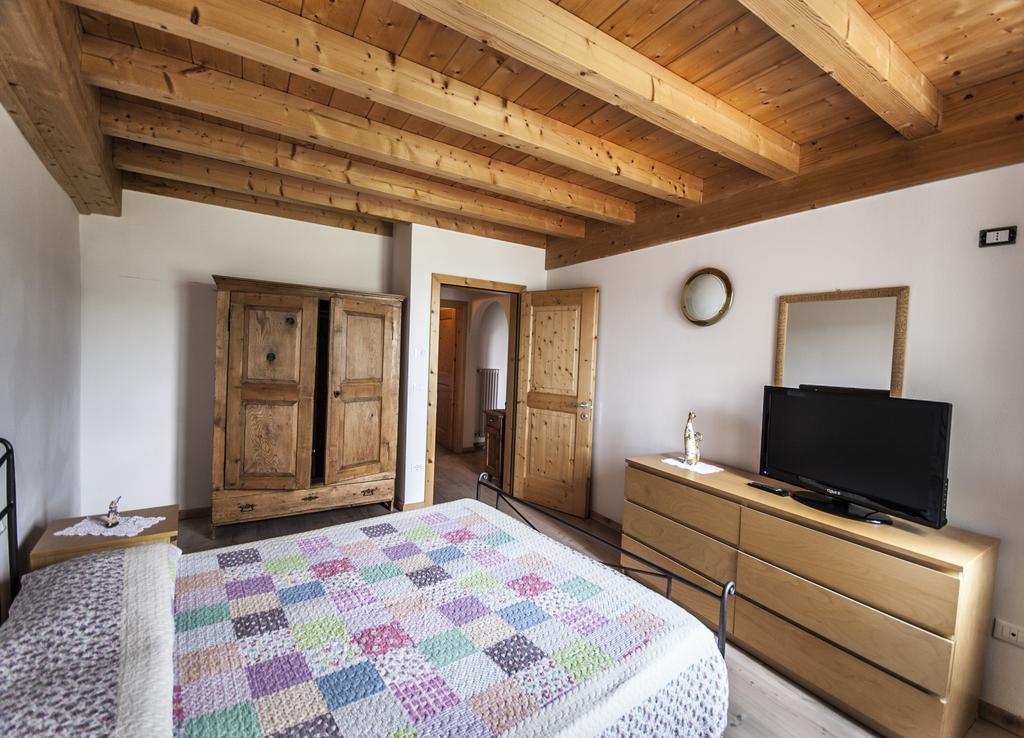 Casa Streberi Lägenhet Castelfondo Exteriör bild