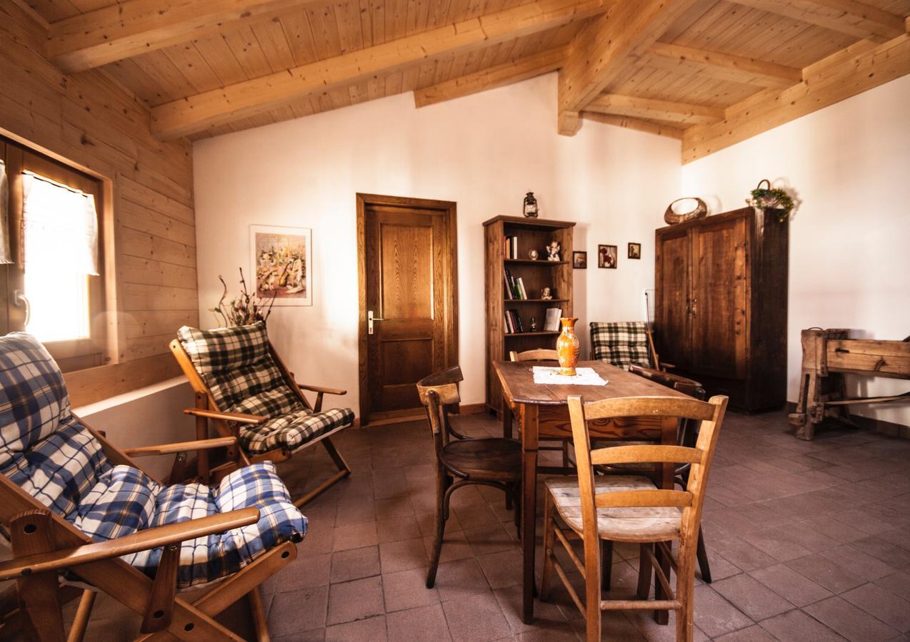 Casa Streberi Lägenhet Castelfondo Exteriör bild