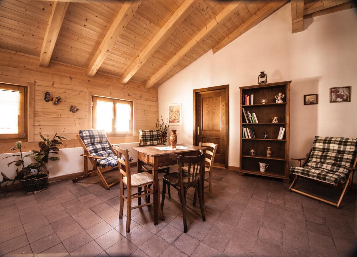 Casa Streberi Lägenhet Castelfondo Exteriör bild