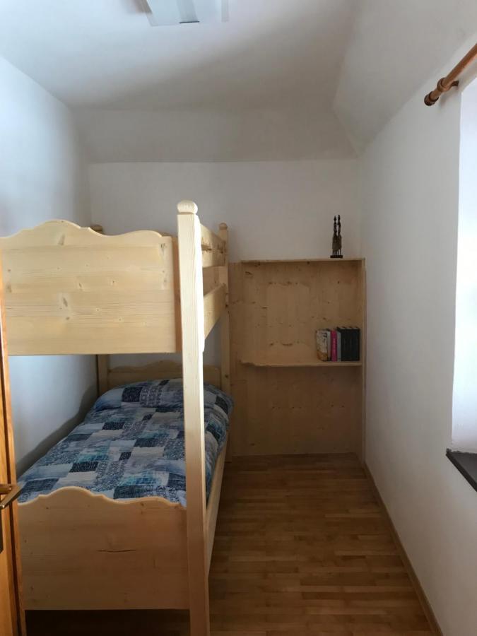 Casa Streberi Lägenhet Castelfondo Exteriör bild